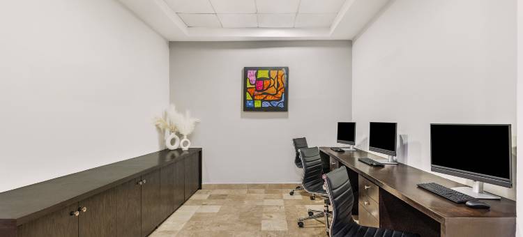 节日快捷酒店新拉莱多(Fiesta Inn Express Nuevo Laredo)图片