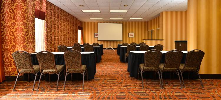 芝加哥卡罗尔斯特林欢朋酒店(Hampton Inn Chicago/Carol Stream (Wheaton Area))图片