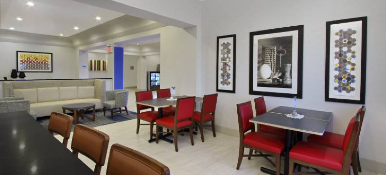 布恩维尔智选假日酒店(Holiday Inn Express BOONVILLE by IHG)图片