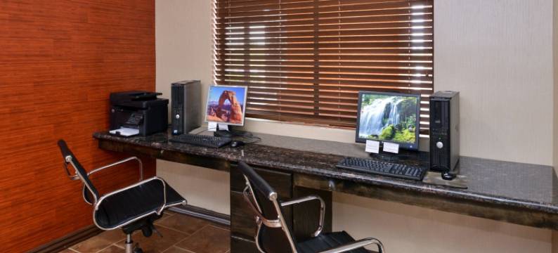 智选假日套房酒店金曼(Holiday Inn Express & Suites KINGMAN by IHG)图片