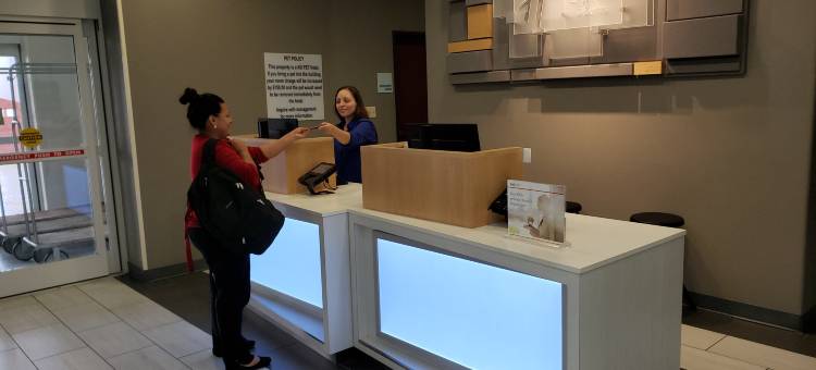 智选假日套房酒店韦斯拉科(Holiday Inn Express & Suites Weslaco)图片