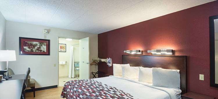 麦迪逊红顶酒店(Red Roof Inn Madison, WI)图片