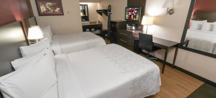 华盛顿特区奥克森希尔红顶PLUS酒店(Red Roof PLUS+ Washington DC – Oxon Hill)图片