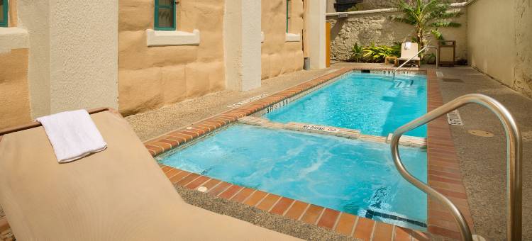 圣安东尼奥河滨步道北智选假日酒店(Holiday Inn Express San Antonio N-Riverwalk Area)图片