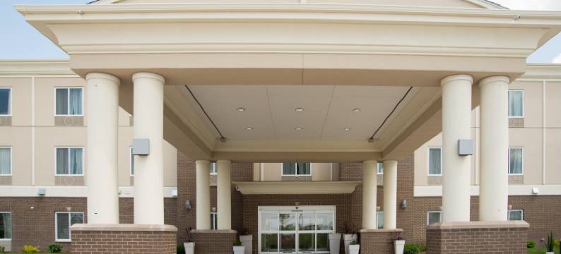 智选假日套房酒店伟业LEA(Holiday Inn Express & Suites ALBERT LEA - I-35 by IHG)图片