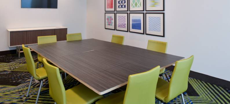 奥塔姆瓦洲际智选假日套房酒店(Holiday Inn Express & Suites OTTUMWA by IHG)图片