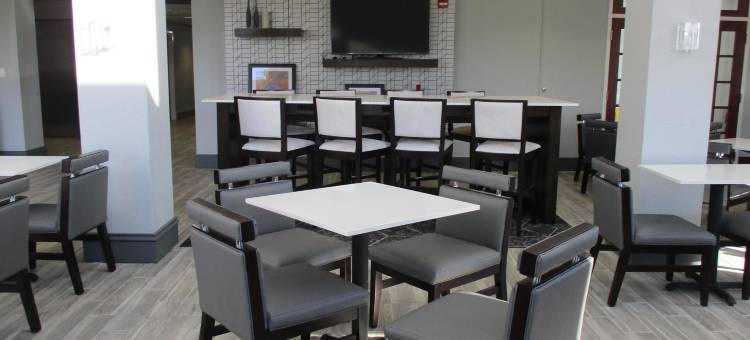 费城乔克托贝斯特韦斯特优质套房酒店(Best Western Plus Philadelphia-Choctaw Hotel and Suites)图片