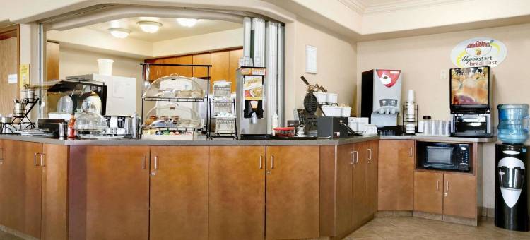 高水平速8酒店(Super 8 by Wyndham High Level AB)图片