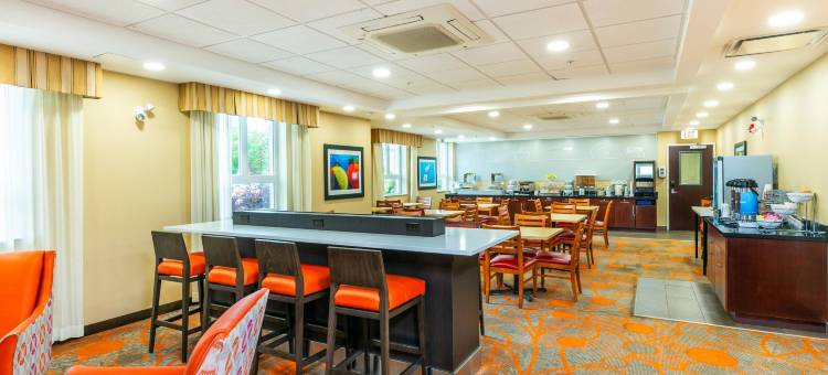 的舒适酒店和套房(Comfort Inn & Suites)图片