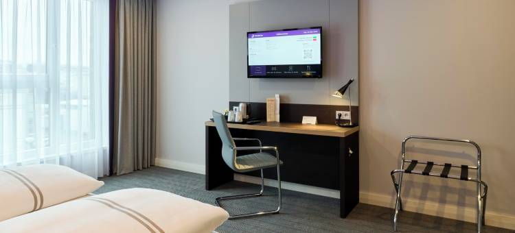 斯图加特祖芬豪森普瑞米尔酒店(Premier Inn Stuttgart Zuffenhausen)图片