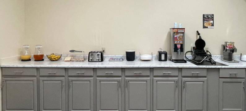 I-20 斯威特沃特伊克诺郊外小屋旅店及套房(Econo Lodge Inn & Suites Sweetwater I-20)图片