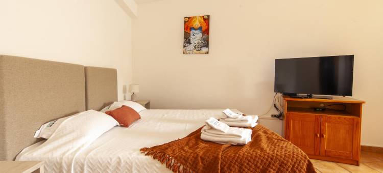 L 01 - Bedroom 1 Western Mos Guesthouse图片