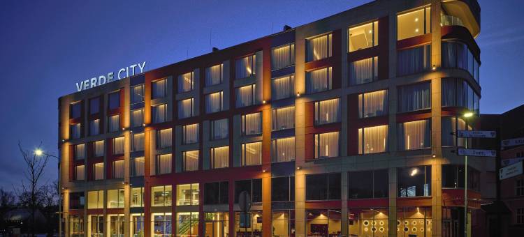 维尔德城市酒店(Hotel Verde City)图片