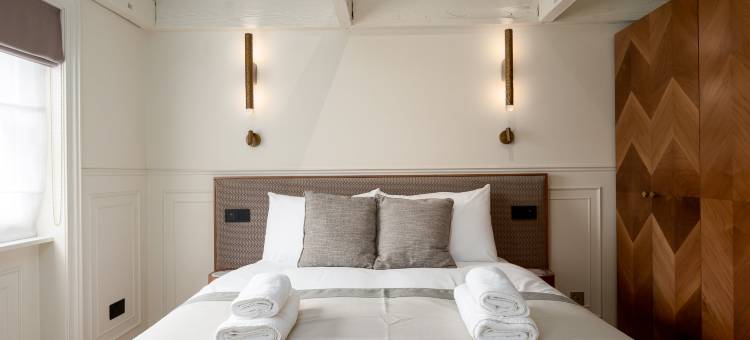 GuestReady - 伦敦市中心顶层静居公寓(GuestReady - Top Floor Retreat in Central London)图片