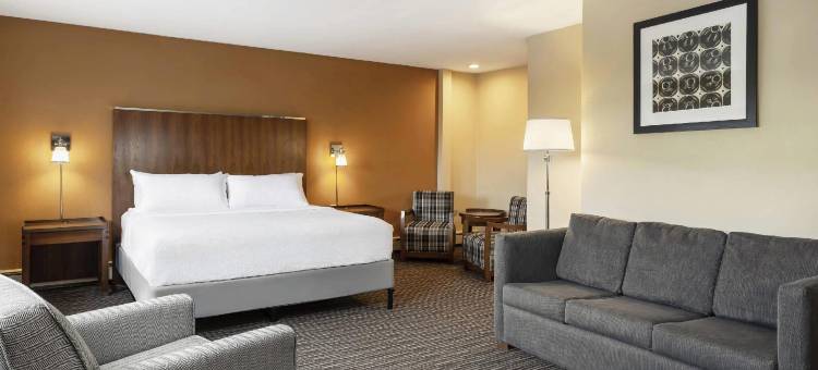 密尔沃基机场罗伊尔酒店(Royle Hotel Milwaukee Airport)图片