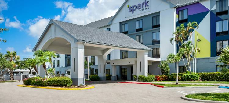迈尔斯堡希尔顿Spark酒店(Spark by Hilton Fort Myers)图片