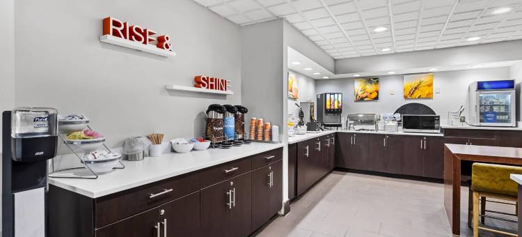 杰克逊堡梅因盖特舒适套房酒店(Comfort Inn & Suites FtJackson Maingate)图片