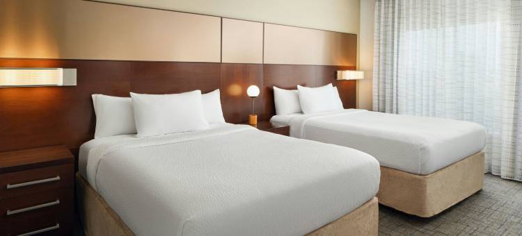 迈尔斯堡I-75和海湾海岸购物中心居家酒店(Residence Inn Fort Myers at I-75 and Gulf Coast Town Center)图片