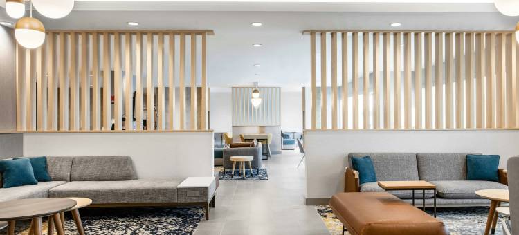 密尔沃基西本德TownePlace Suites酒店(TownePlace Suites Milwaukee West Bend)图片