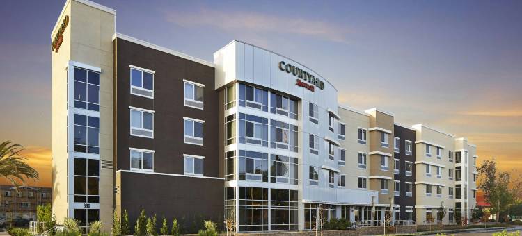 森尼韦尔硅谷万怡酒店(Courtyard Sunnyvale Silicon Valley)图片