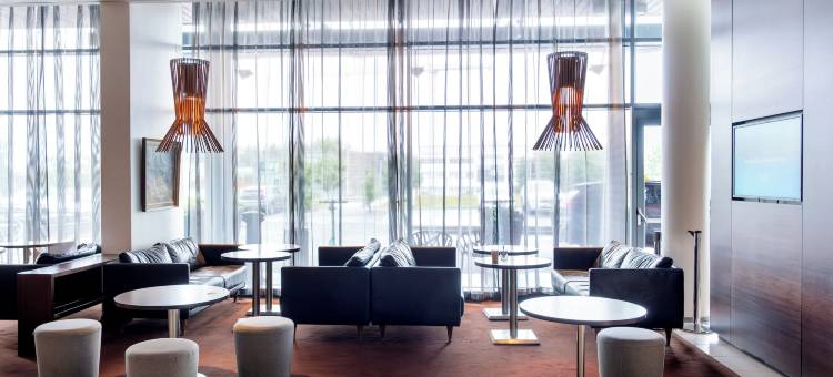 雷克雅未克希尔顿酒店(Hilton Reykjavik)图片
