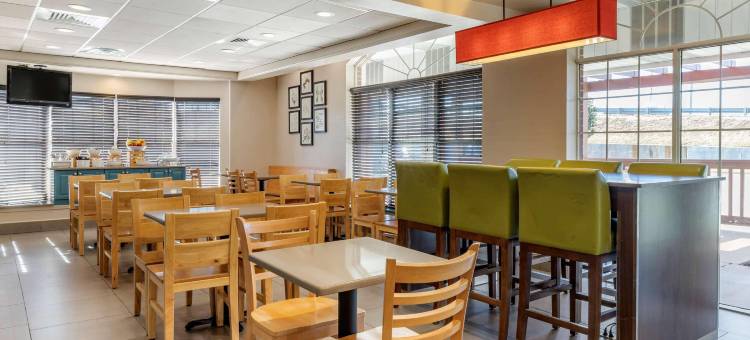 兰伯顿丽怡酒店(Country Inn & Suites by Radisson, Lumberton, NC)图片