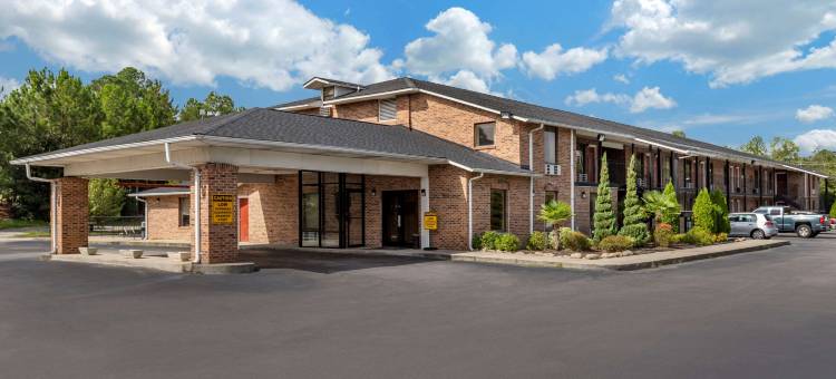 伊克诺套房旅馆(Econo Lodge Inn & Suites)图片