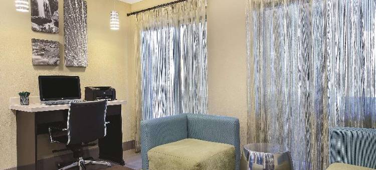 鸽子谷多莉伍德拉昆塔温德姆酒店(La Quinta Inn & Suites by Wyndham Pigeon Forge-Dollywood)图片
