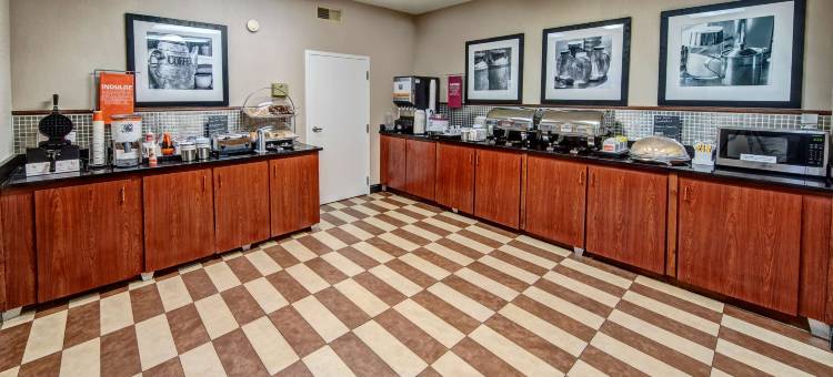 希尔顿欢朋酒店-贝茨维尔(Hampton Inn Batesville)图片