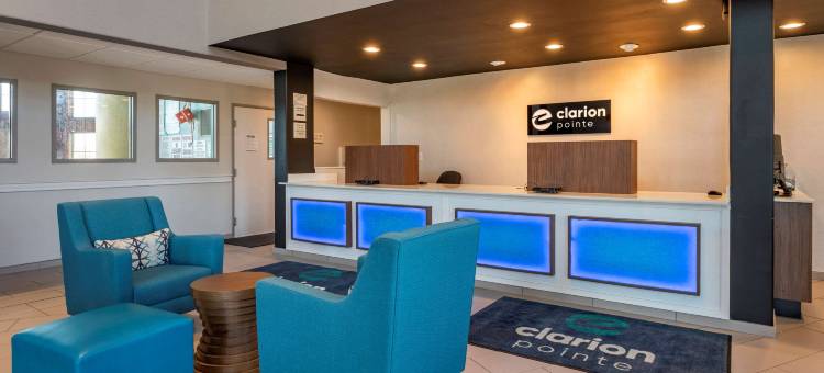 印第安纳波利斯机场凯隆波因特酒店(Clarion Pointe Indianapolis Airport)图片