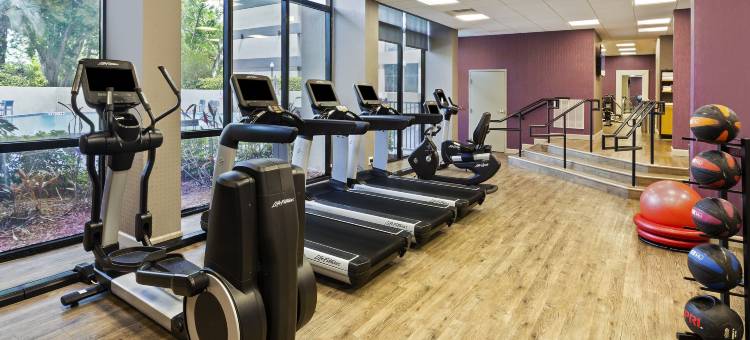 奥兰多东佛罗里达中央大学区希尔顿逸林酒店(DoubleTree by Hilton Orlando East - UCF Area)图片