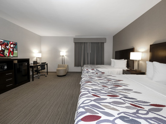 红屋顶酒店及套房纽堡 - 斯图尔特机场/西点