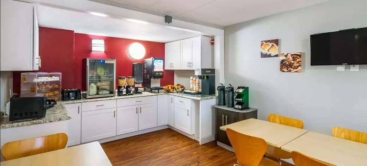 西弗吉尼亚查尔斯顿温德姆速8酒店(Super 8 by Wyndham Charleston WV)图片