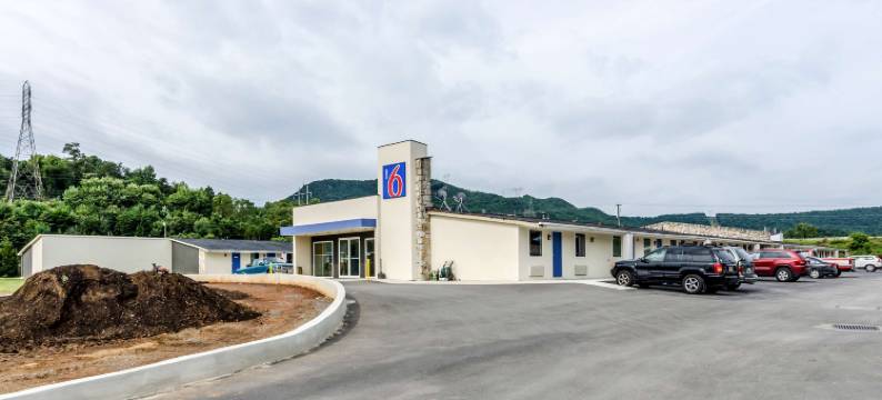 维珍尼亚特鲁特维尔 6 号汽车旅馆(Motel 6 Troutville, VA)图片