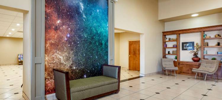 凯隆套房酒店(Clarion Inn & Suites)图片