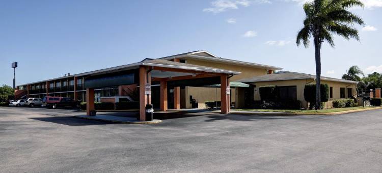 佛罗里达州收费公路I-95美洲最佳价值酒店(Americas Best Value Inn-FL Turnpike & I-95 Junction)图片