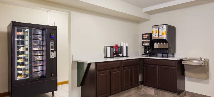劳伦斯堡红屋顶酒店(Red Roof Inn Lawrenceburg)图片