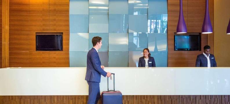 迪拜购物中心大道诺富特套房酒店(Novotel Suites Mall Avenue Dubai)图片