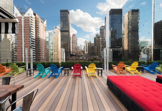 Pod 51 Hotel Overview