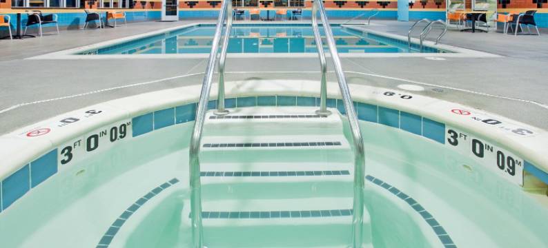 盖特威假日酒店&度假村(Holiday Inn & Suites WILLIAMSBURG-HISTORIC GATEWAY by IHG)图片