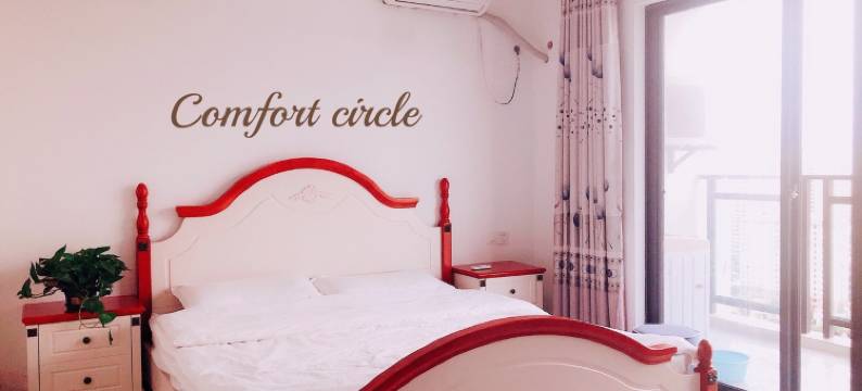 房东小雅雅公寓(江苏路分店)图片