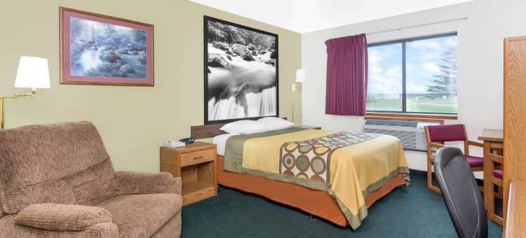 安蒂戈速8酒店(Super 8 by Wyndham Antigo)图片