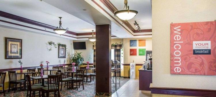 舒适酒店-斯普林菲尔德东温莎市(Comfort Inn East Windsor - Springfield)图片