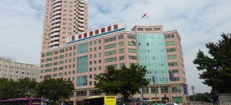 西雅图酒店(广州琶洲东圃客运站店)图片