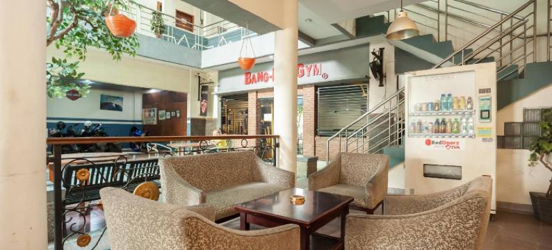 红多兹Plus酒店-近印度尼西亚大学(RedDoorz Plus Near Universitas Indonesia)图片