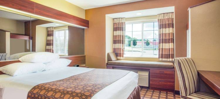 温德姆·贝克利麦客达套房酒店(Microtel Inn by Wyndham Beckley)图片