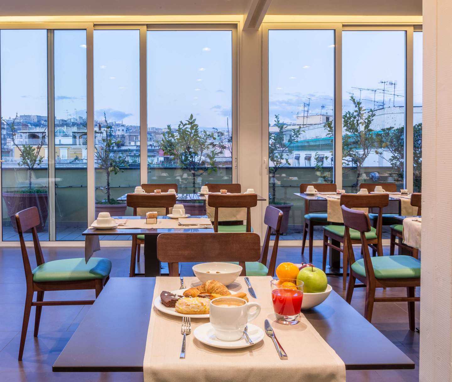 Best Western Hotel PlazaOver view