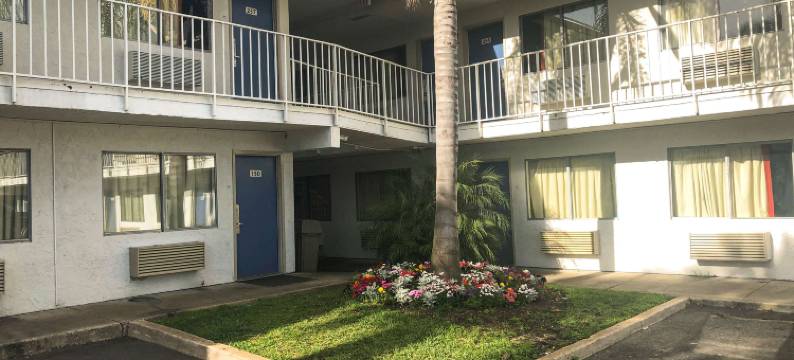 杰克逊维尔橙园6号汽车旅馆(Motel 6 Jacksonville, FL - Orange Park)图片