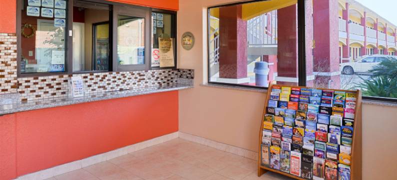 贝敦美洲最佳价值酒店(Americas Best Value Inn Baytown)图片