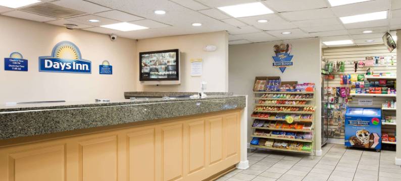 诺福克机场戴斯酒店(Days Inn by Wyndham Norfolk Airport)图片